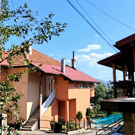 Trnka Apartment *